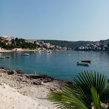 Διαμέρισμα Maja *